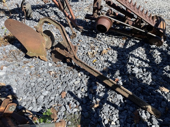 John Deere 1X 1 Bottom Plow