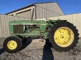 John Deere 2940 Tractor