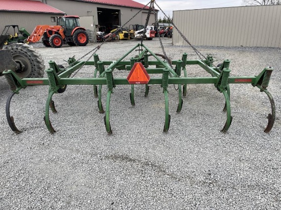 John Deere Chisel Plow