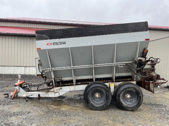 Stoltzfus TV2WH4DX Spreader