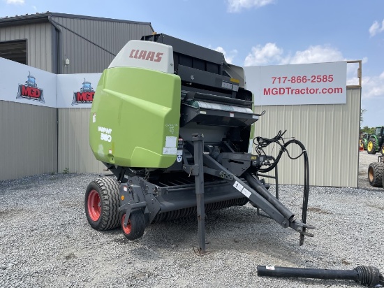 Claas Variant 360 Round Baler