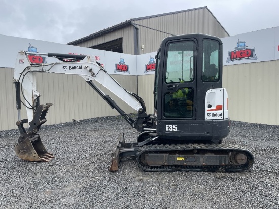 Bobcat E35 Excavator