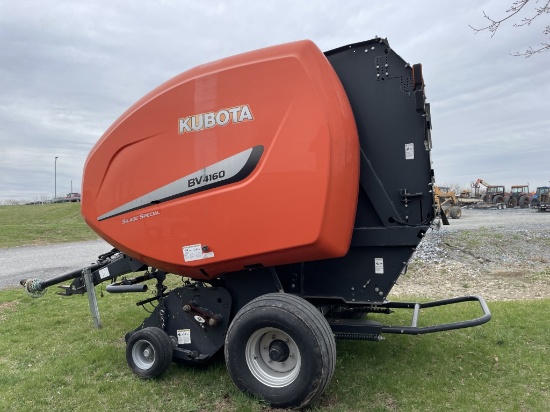 Kubota BV4160 Round Baler