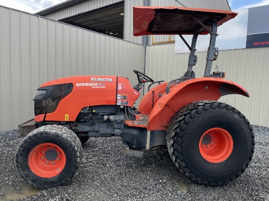 Kubota M5660SU Tractor