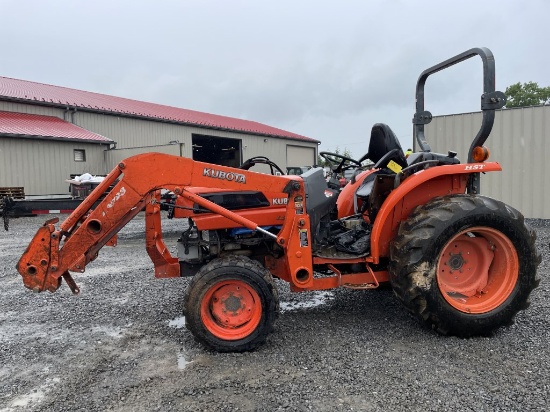 Kubota L3130 Tractor