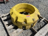 (2) John Deere 205 Kg Wheel Weights off JD6145R