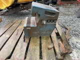 (8) Ford 40KG Weights