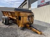 Kuhn Knight 8118 Spreader