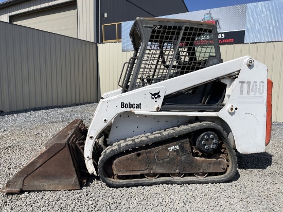 Bobcat T140 Track Skid Loader
