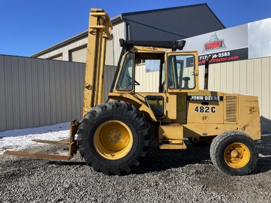 John Deere 482C Forklift