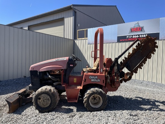 Ditch Witch RT40 Trencher