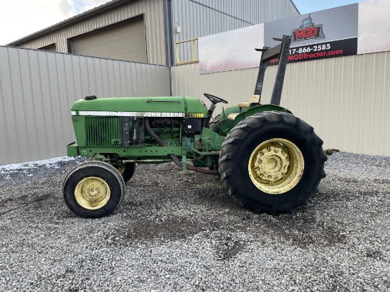John Deere 2555 Tractor