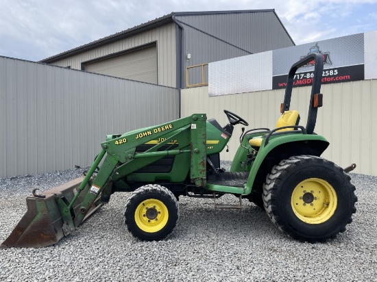 John Deere  4200 Tractor