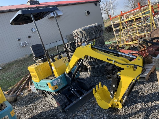 DigMaster DM100 Excavator