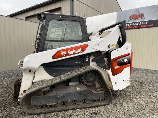 Bobcat T76 Track Skid Loader