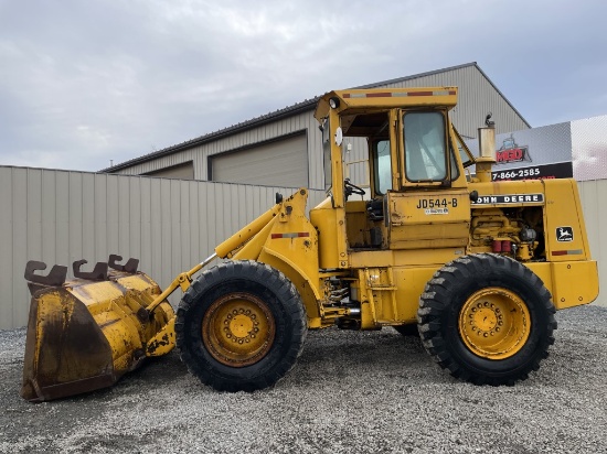 John Deere 544-B Wheel Loader