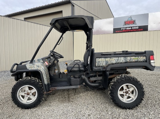 John Deere 825I XUV Gator Utility Vehicle