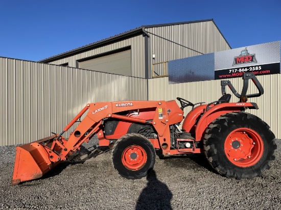 Kubota MX5800 Tractor