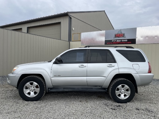 2003 Toyota 4 Runner SR5 Vehicle