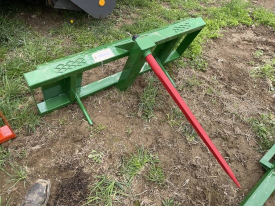 New - Single Bale Spear - GREEN