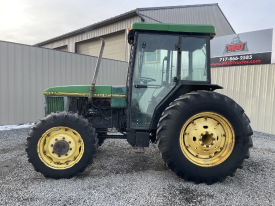 John Deere 5500 Tractor