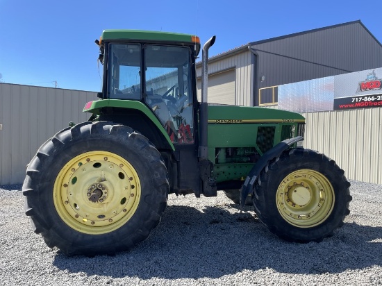John Deere 7800 Tractor