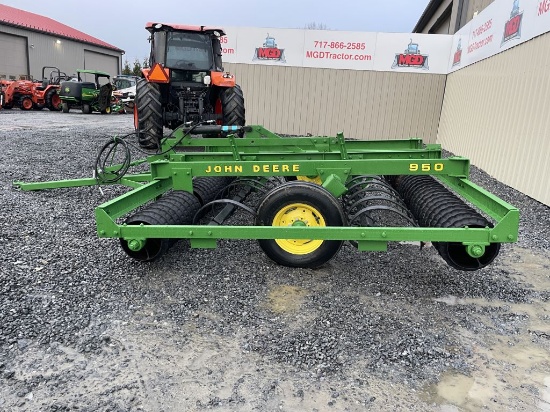 John Deere 950 Cultimulcher