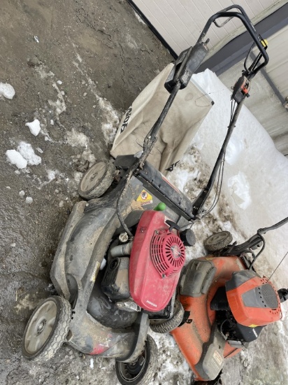 Honda HRX217 Push Mower
