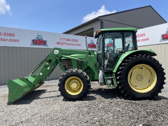 John Deere 6415 Tractor