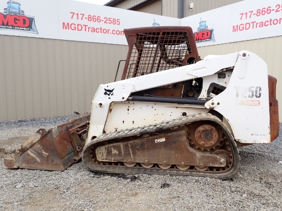 Bobcat T250 Track Skid Loader