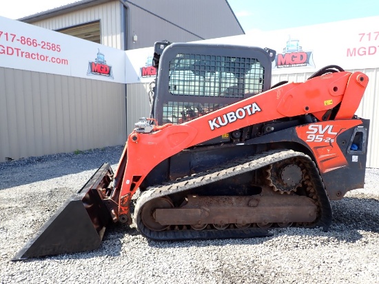 Kubota SVL95-2S Track Skid Loader