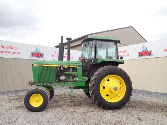 John Deere 4255 Tractor