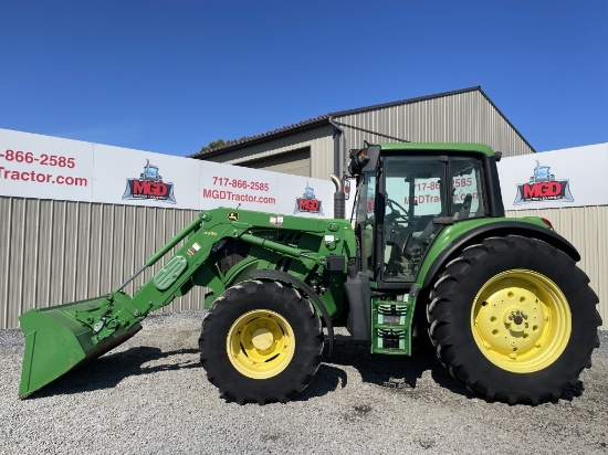 John Deere 6125M Tractor