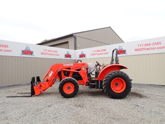 Kubota M5-111 Tractor
