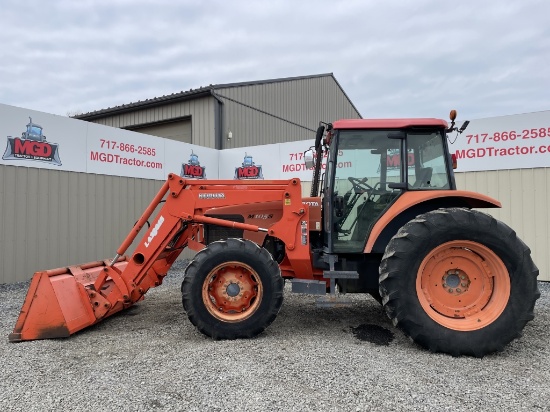 Kubota M105S Tractor