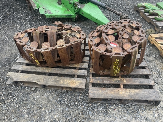 Metal Tracks off Case 1845C Wheel Skid Loader