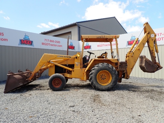 John Deere 310B Backhoe