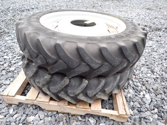 (2) Firestone 320/85R34 Wheels