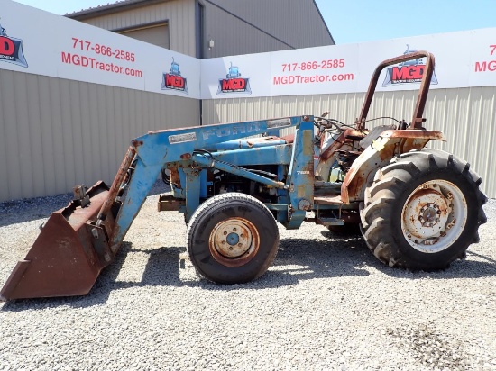 Ford 2120 Tractor