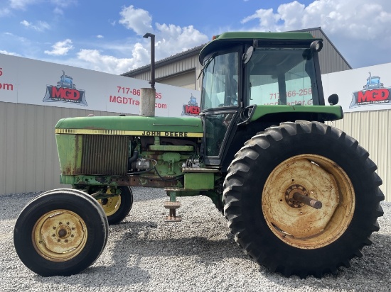 John Deere 4040 Tractor