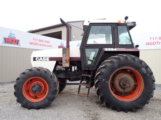 Case IH 2294 Tractor