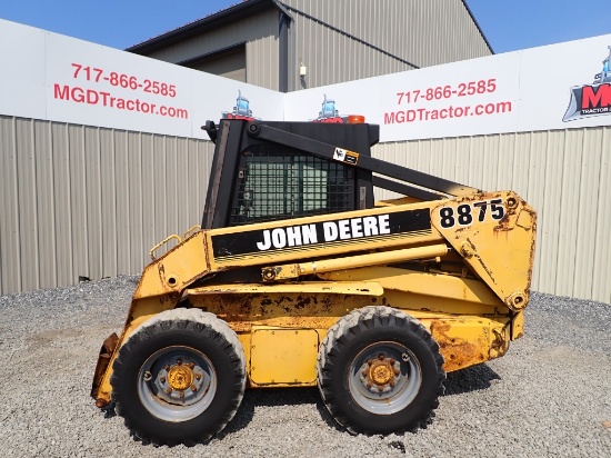 John Deere 8875 Skid Loader