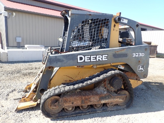 John Deere 323D Track Skid Loader