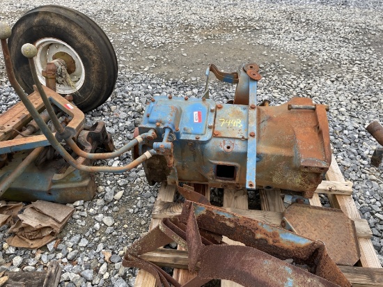 Center part of Ford Tractor
