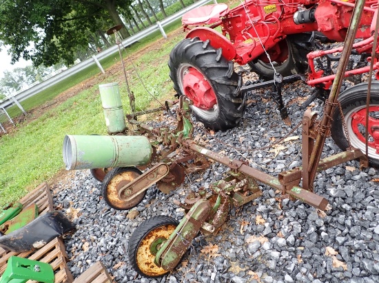 John Deere 4 Row Planter