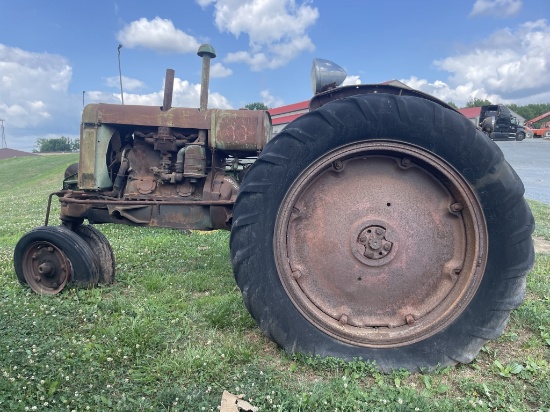 Oliver Row Crop 80 Tractor