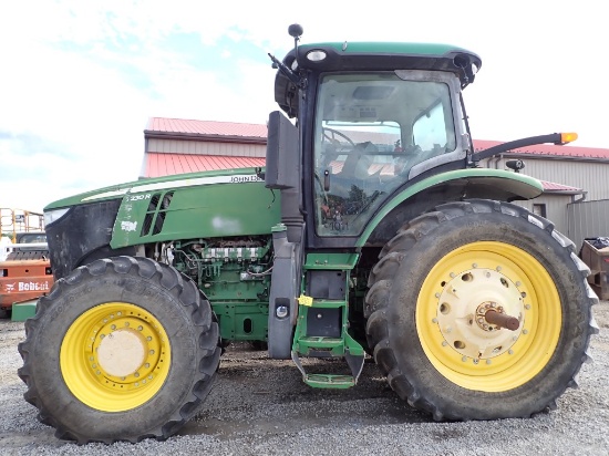 John Deere 7230 Tractor