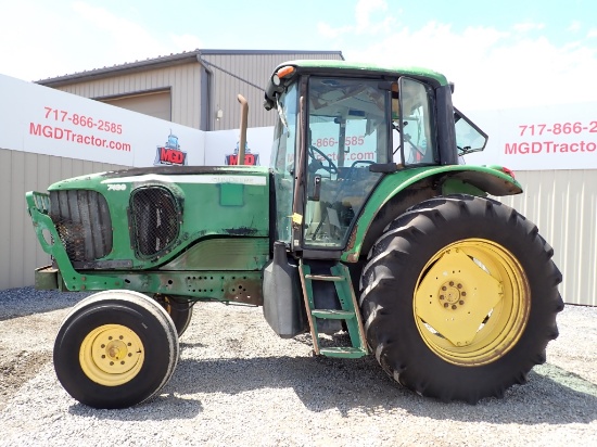 John Deere 7130 Tractor