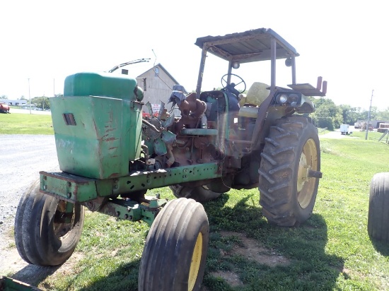 John Deere 4450 Tractor