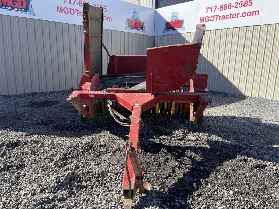 New Holland 166 Hay Inverter